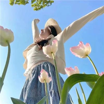 为了苟命我伪装失忆权臣白月光